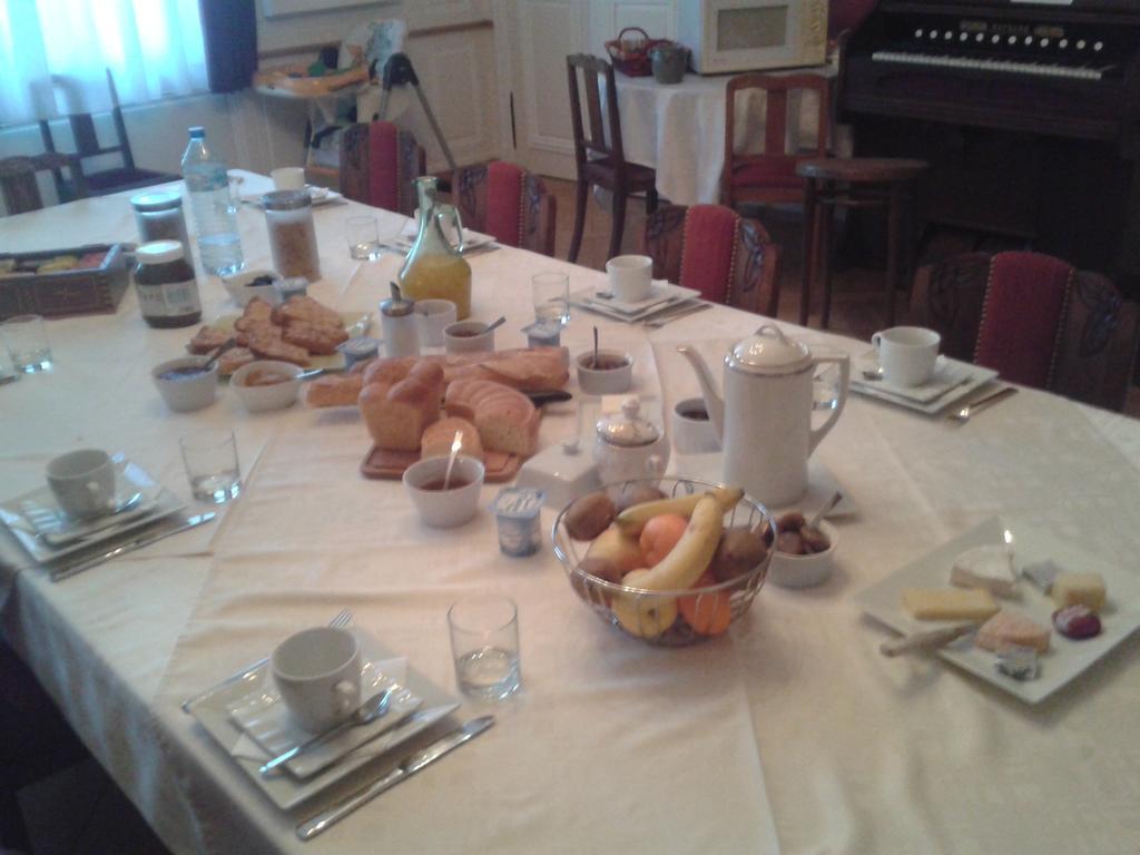 Le Chateau De Buchy Buchy  Kültér fotó